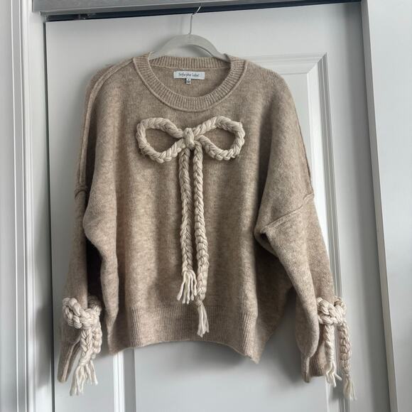 Sofie the Label Women’s Beige Bow Detail Crewneck Sweater Sz M Flirty - Picture 2 of 11